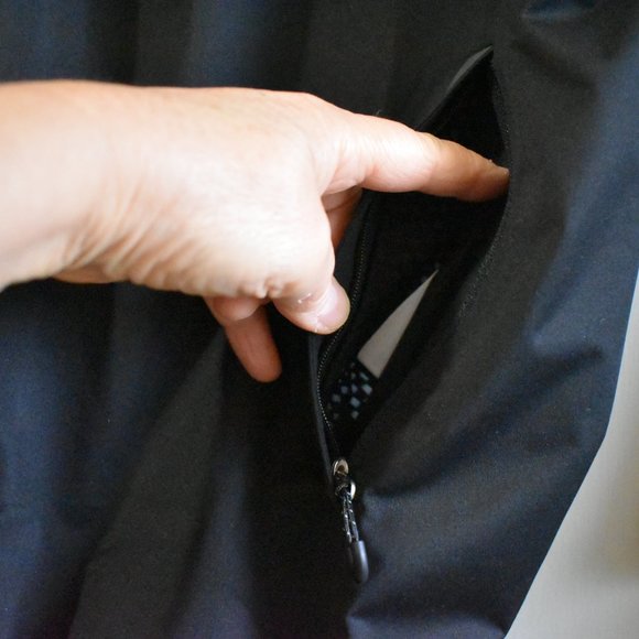 NWT Craft Sportswear Stride Rain Jacket Waterproof Wm's S Black - Picture 10 of 16